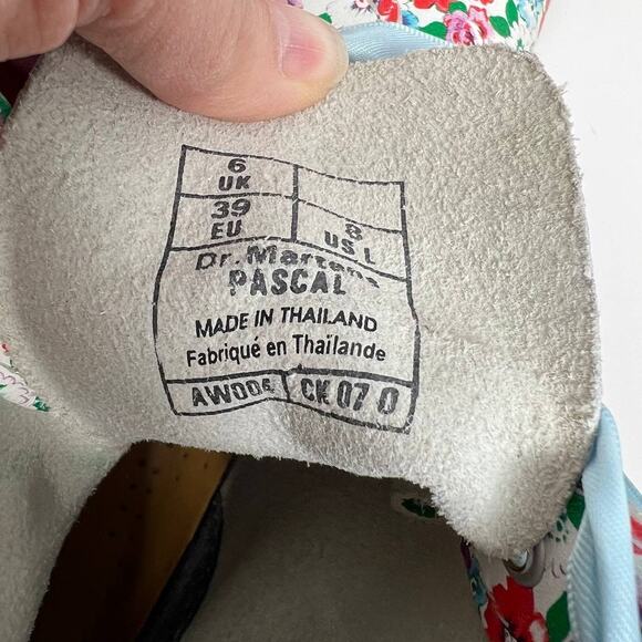 Dr. Marten Boots Women's Size 8 Blue Pascal Floral Print Ribbon Laces Combat - Picture 16 of 16